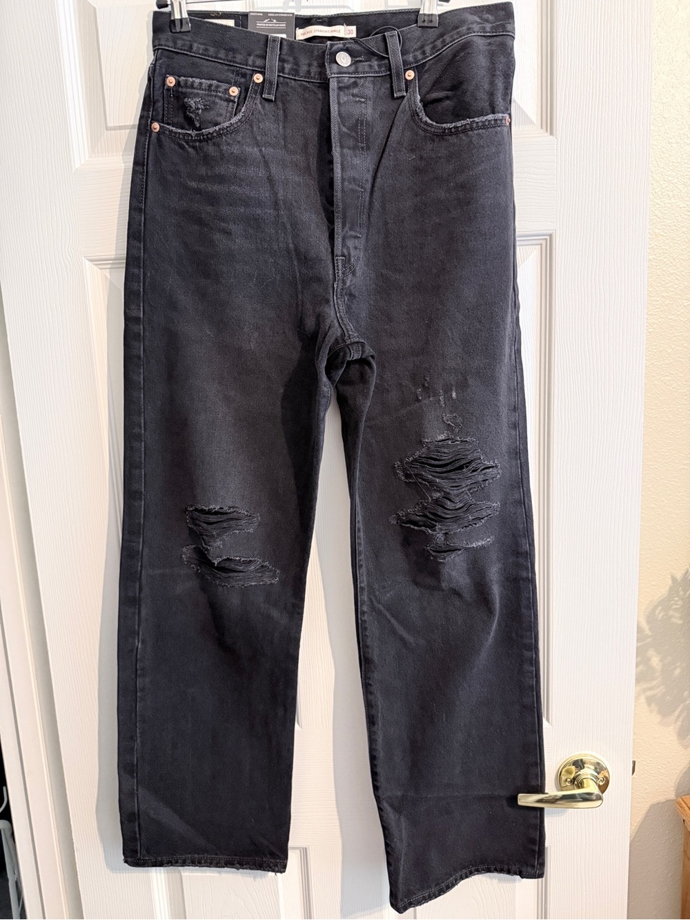 Levi's Ribcage Ankle Straight Black Distressed Women's Jeans